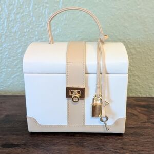 Elegant Tan Taupe Travel Jewelry Box Organizer With Lock And Keys